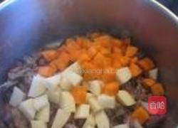 牛肉彩椒浓汤的做法图解6