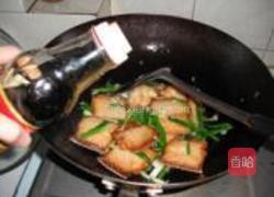 香葱焖带鱼的做法图解8