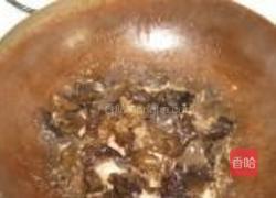腐竹木耳炒牛肉的做法图解7