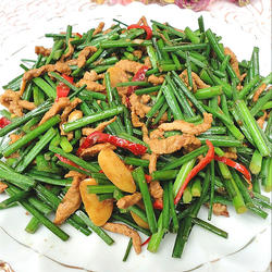 韭菜苔炒肉丝的做法[图]