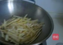 韭菜头炒冬笋的做法图解14