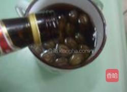 红酒炖老蛏的做法图解3