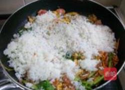 咖喱炒饭的做法图解7