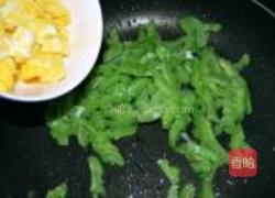 苦瓜炒鸡蛋的做法图解12