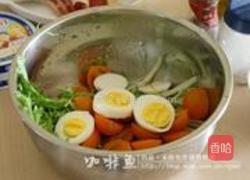 风干火腿奶酪沙拉的做法图解5