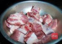 糖醋排骨的做法图解1