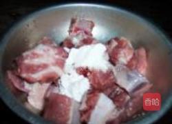 糖醋排骨的做法图解2