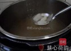 番茄藜麦酸黄瓜牛尾汤的做法图解13