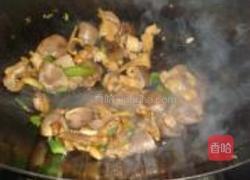 鸭杂绿豆芽的做法图解11