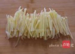 青椒土豆丝的做法图解1