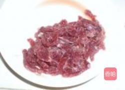 咸菜西芹炒牛肉的做法图解2