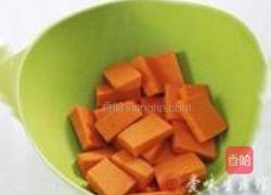芝士果仁焗南瓜的做法图解2