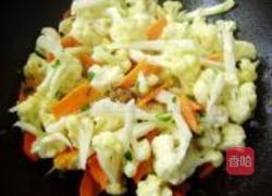 清炒菜花的做法图解5