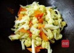 清炒菜花的做法图解6