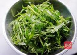 椒丝腐乳通菜的做法图解1