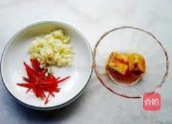 椒丝腐乳通菜的做法图解2