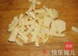 蒜香番茄土豆的做法图解2