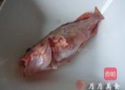 虎头鱼豆腐汤的做法图解1