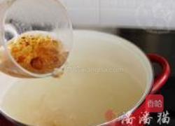 桃胶炖银耳的做法图解4