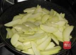 蒜茸炒佛手瓜的做法图解4