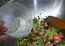 烧肉炒蒜苗的做法图解4