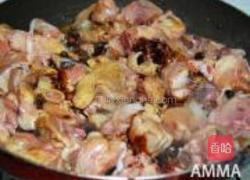 豆瓣酱烧鸡块儿的做法图解6