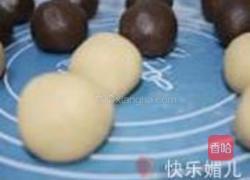 莲蓉蛋黄月饼的做法图解7