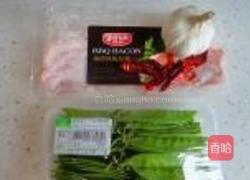 蒜香培根荷兰豆的做法图解1