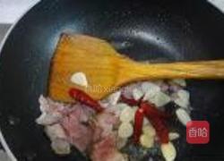 蒜香培根荷兰豆的做法图解6