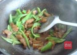 青椒炒牛筋的做法图解5