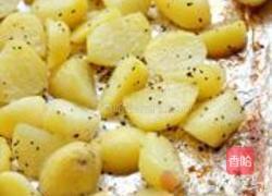 黑椒橄榄油烤小土豆的做法图解6