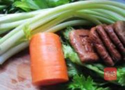 凉拌芹菜香干的做法图解1