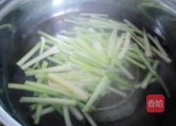 凉拌芹菜香干的做法图解4