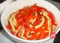 大红椒炒鸡腿菇的做法图解4