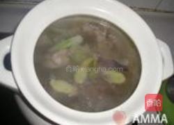 莲藕排骨汤的做法图解4