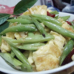 四季豆炒鸡蛋的做法[图]