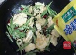四季豆炒鸡蛋的做法图解10