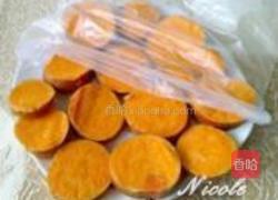 椰香蜜汁薯球的做法图解1