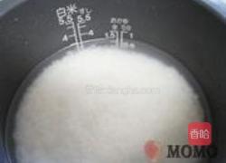 花朵寿司的做法图解1