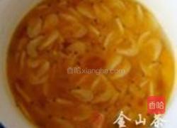 西瓜皮虾皮鸡蛋饺子的做法图解1