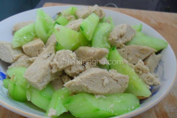 黄瓜冻豆腐