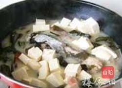 鳙鱼头海带汤的做法图解4