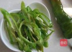 青椒炒肉丝的做法图解2