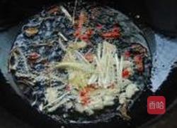 青椒炒肉丝的做法图解3