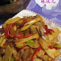 五花肉炒笋片的做法[图]