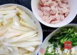 白芦笋炒鸡丁的做法图解4