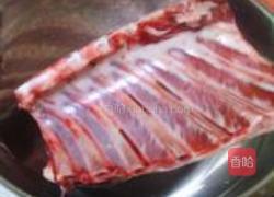 孜然烤羊排的做法图解1