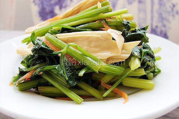 凉拌芹菜腐竹