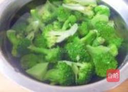 蚝油茭白西兰花的做法图解4