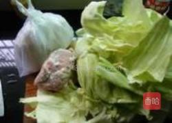 圆白菜肉紫菜水饺的做法图解1